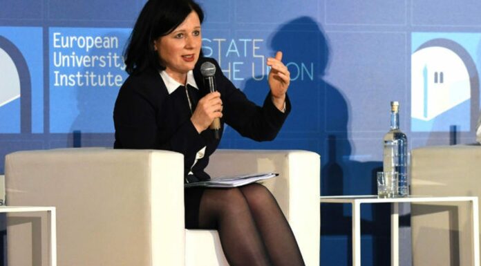 Věra Jourová: Evropské dotace jsou věcí české politiky evropske_dotace