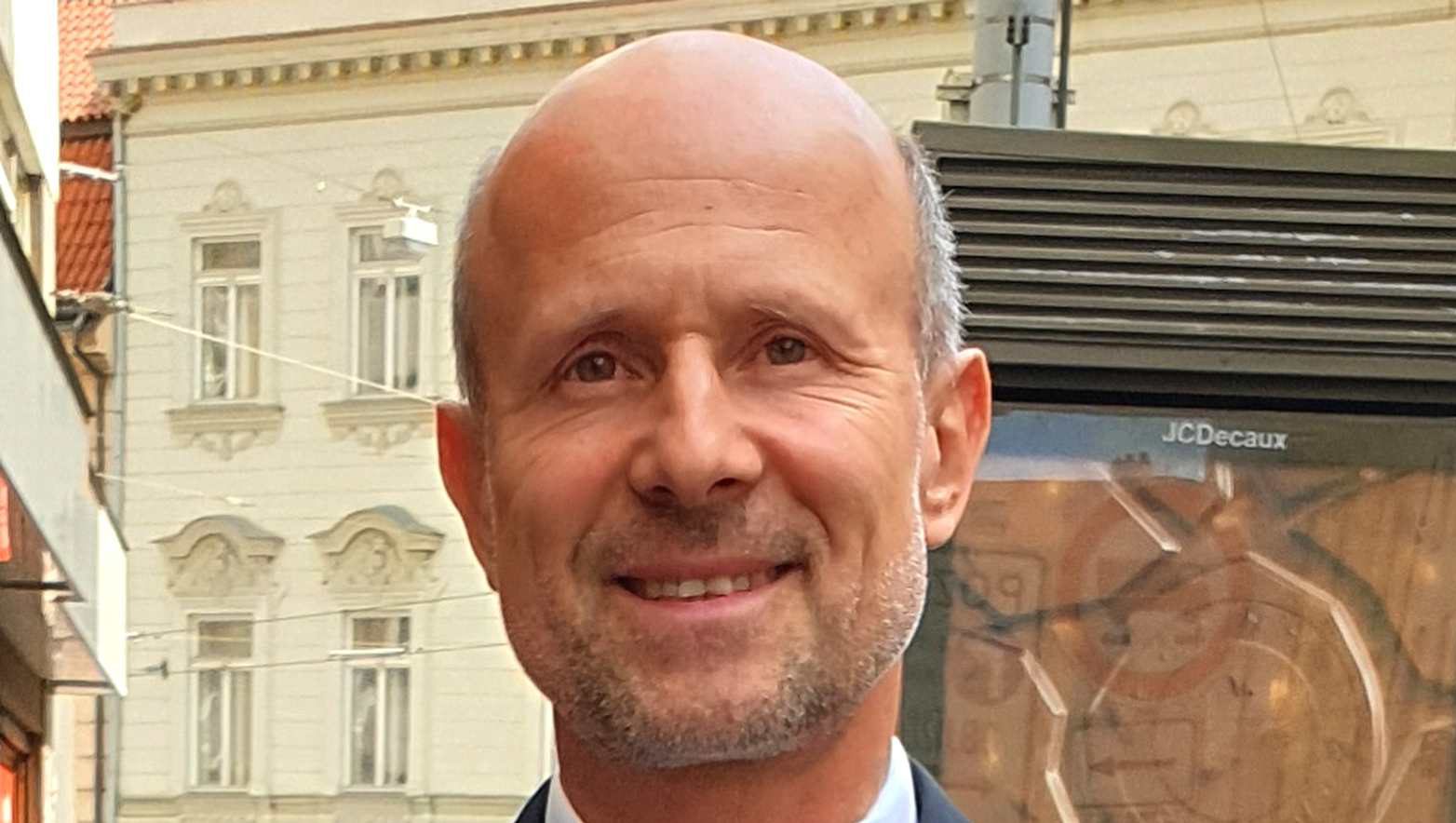 Daně a cla Ondřej Vašátko Daně a cla Ondřej Vašátko