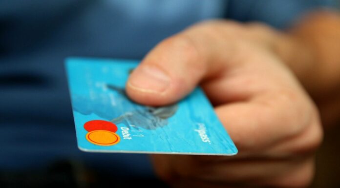 Inflace v srpnu nezpomalila, zůstala na 2,9 % inflace v srpnu db
