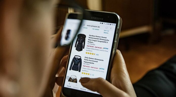 Online prodejci zvyšují počty zákazníků i tržby online prodejci A