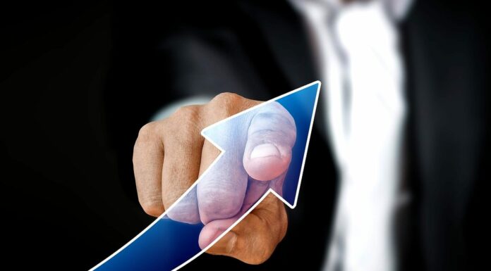 Tempo růstu mezd v Česku je abnormální, tvrdí průmyslníci průmyslníci