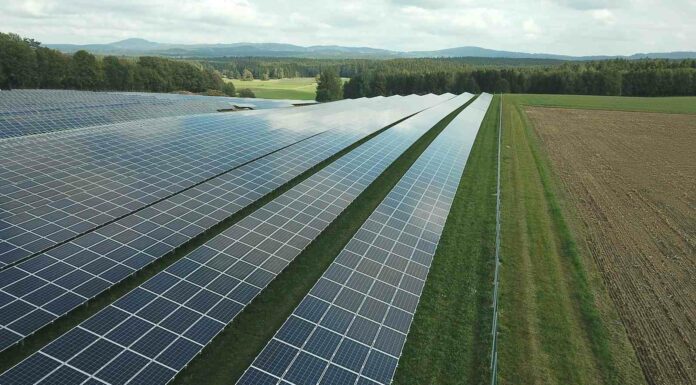 Výroba zelené elektřiny loni v ČR klesla pod 13 % zelene_elektriny