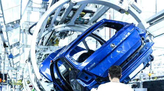 Pandemie covid-19 obrátila naruby i český autoprůmysl autoprumysl