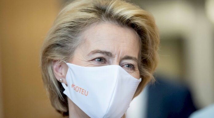 Evropská komise i přes krizi tlačí dál zelenou politiku Evropska_komise