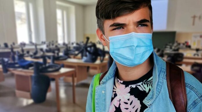 Covidová opatření: Vláda slíbila pomoc rodičům i podnikatelům covid_opatreni