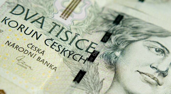 Většina firem letos nedá 13. plat ani mimořádnou odměnu 13.plat