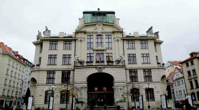 Praha vytvoří komisi pro řešení ekonomických problémů Praha