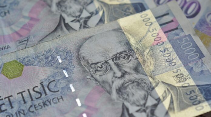 ČSSZ začala vyplácet příspěvek 5 000 korun pro důchodce prispevek_5_000_pro_duchodce