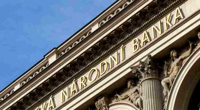 Nesplácí 2,8 % dlužníků, kteří loni využili úvěrového moratoria moratoria