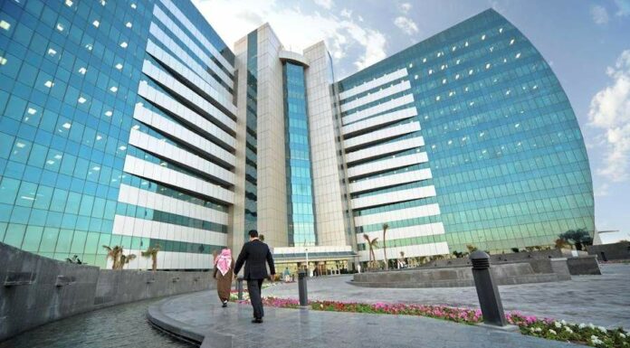 Po Saudi Aramco uvede na burzu Saúdská Arábie i další firmy Saudi_aramco