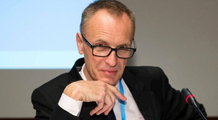 Šéfredaktor The Lancet: Zdraví a prosperita jde ruku v ruce The_Lancet