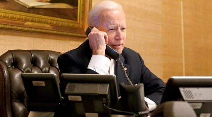 Joe Biden se vložil do řešení celosvětového nedostatku čipů Joe