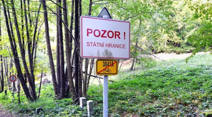 Příjezdy do Česka se o dost zpřísnily i pro české občany prijezdy