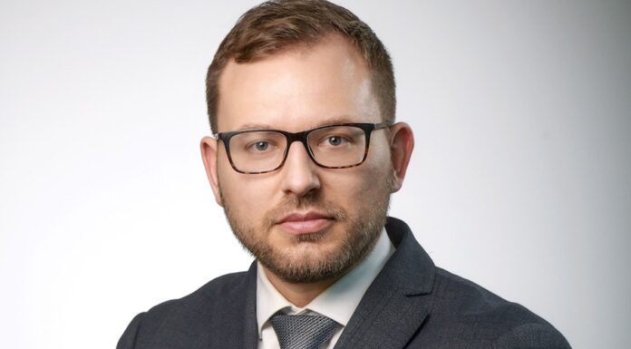 Domnívám se, že libra bude dlouhodobě mírně posilovat libra