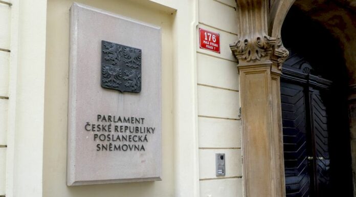 Soukromý sektor odmítá povinných pět týdnů dovolené pet_tydnu_dovolene