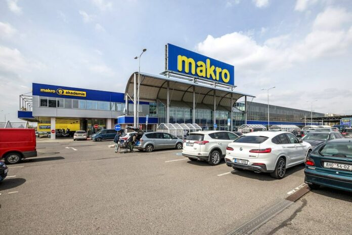 Makro Makro