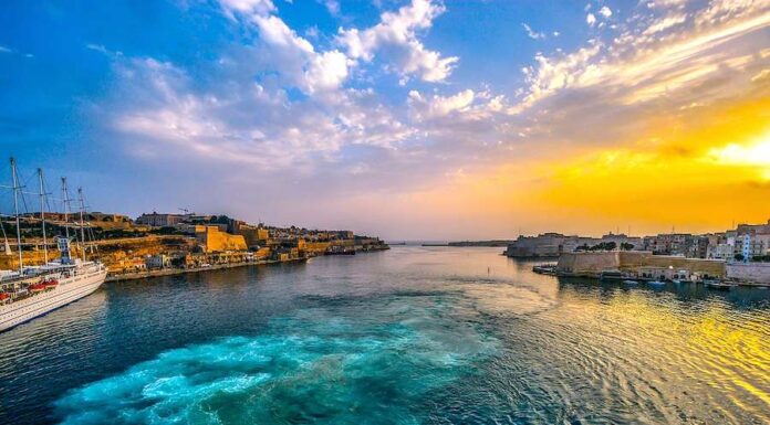 Malta jako první pustí do země jen plně naočkované dospělé Malta
