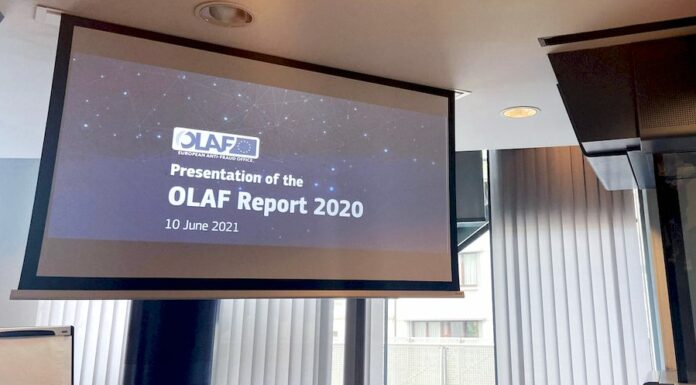 OLAF: Černý obchod nejen s covidem stojí EU biliony ročně OLAF