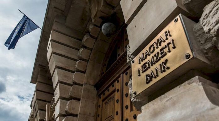Maďarská centrální banka pokračuje ve zvyšování sazeb madarska