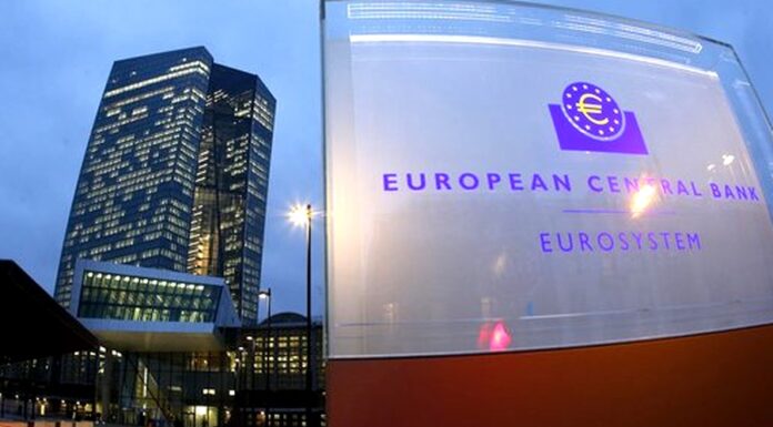 Evropa se nesmí vrátit do minulosti, musí se změnit, zní z ECB ECB