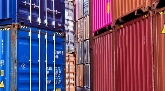 Asociace exportérů varuje před intervencemi do koruny koruny