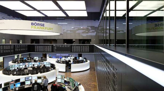 Index DAX má deset nových firem. Chce být méně cyklický DAX