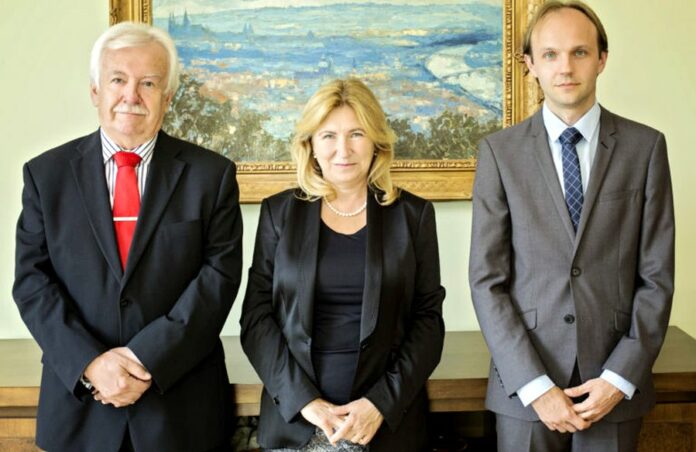 financi financi