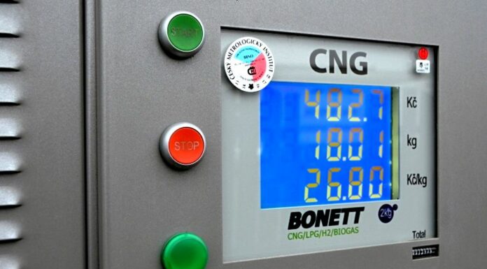 Stejně jako zdražuje benzin a nafta, zdražuje i CNG CNG
