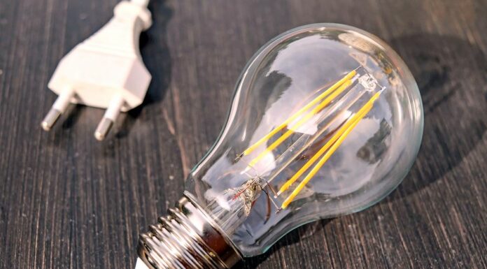Vláda odpustí domácnostem DPH na energie i poplatek za OZE DPH_na_energie