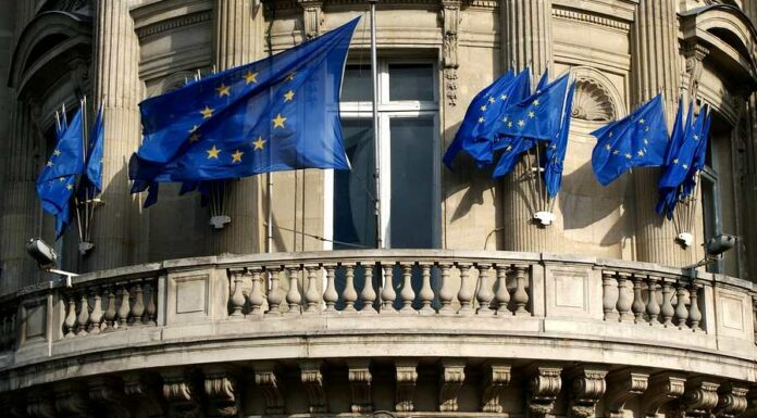 Firmy, které chtějí úvěr, budou podávat ESG report ESG