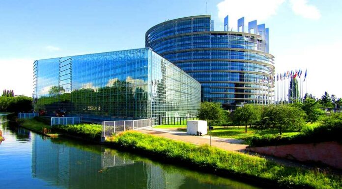 Rozpočet EU pro příští rok činí v přepočtu 4,3 bilionu korun rozpocet_EU