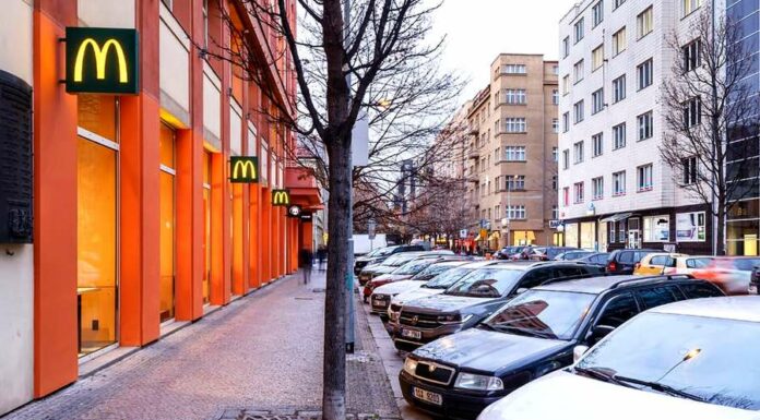 U McDonald´s loni v Česku utržil 6,9 miliardy korun McDonald´s