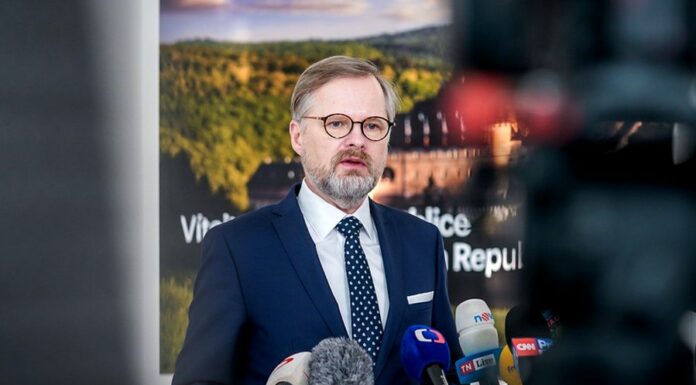 Fiala: Pomocí uprchlíkům pomáháme i českým občanům fiala