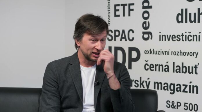 To probuzení minulý čtvrtek bylo šílené, říká český investor investor
