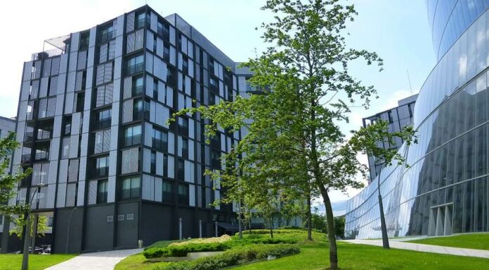 Developer neprodá byt Rusovi, který neodsoudí ruskou invazi ruskou
