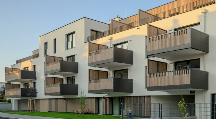 Dřevostavby se prosazují i u nás. Bytové domy jsou ale výjimka drevostavby