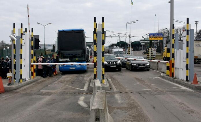 povinne_ruceni povinne_ruceni