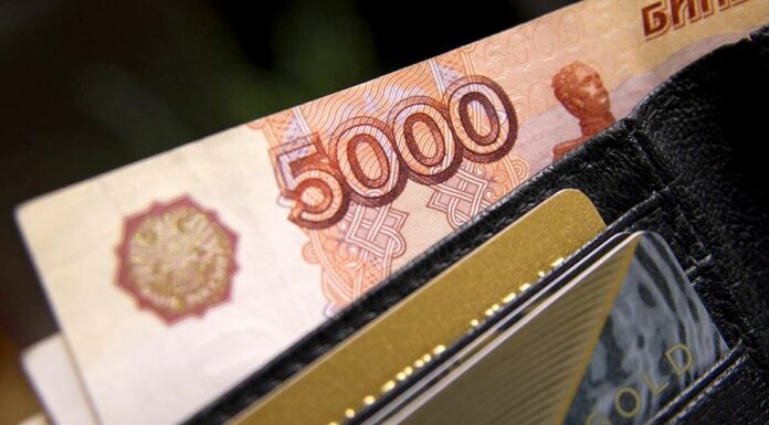 Ruská inflace činí 17,5 %. Rubl ale je na předválečné hodnotě ruska