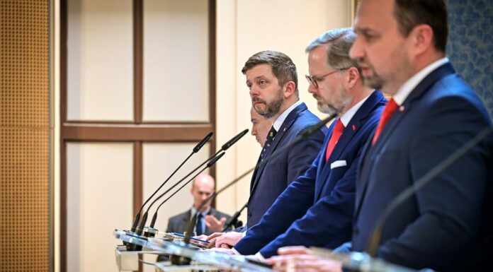 Sociální služby mají problém. Chybějí jim dvě miliardy korun socialni_sluzby