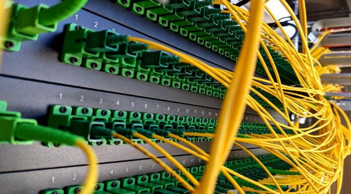Příjem žádostí o dotace na sítě VHCN odstartuje ve čtvrtek VHCN