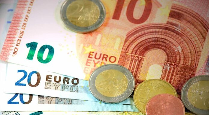 Euro zdraží v červenci, oznámila ECB po svém jednání ECB