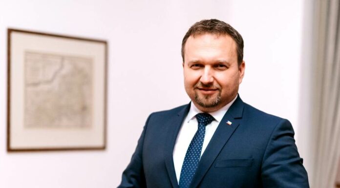 Jurečka: Valorizace penzí nedovoluje přidat všem stejně valorizace_penzí