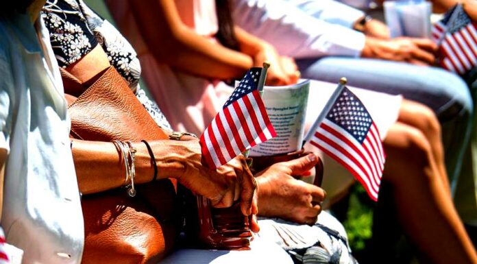 Ekonomika USA je v recesi. Klesla i ve druhém čtvrtletí ekonomika_USA