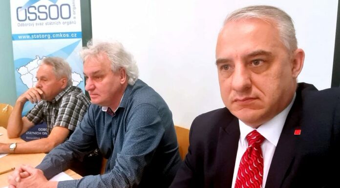 Vláda odmítla požadavky odborů na další zvýšení platů odboru