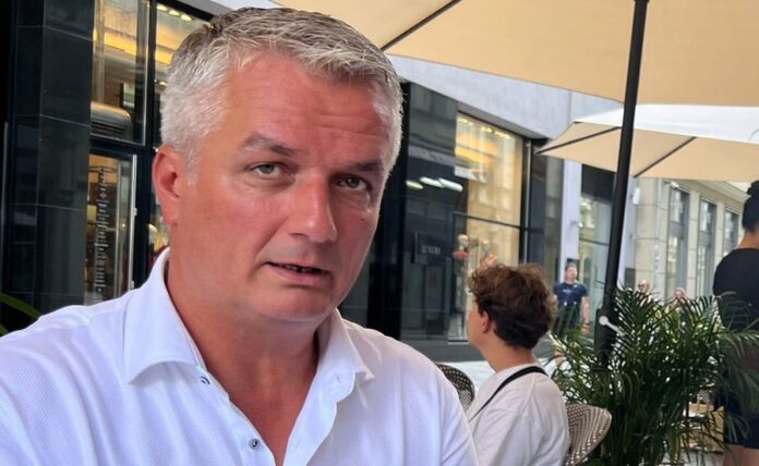Roman_Knap Roman_Knap