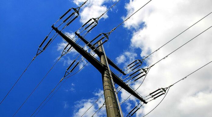 Vláda poskytne slevu na energie v řádu tisíců korun na_energie