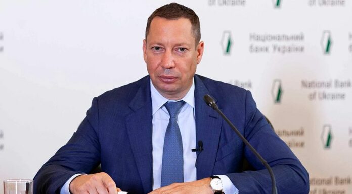 Z Ukrajiny prchl guvernér centrální banky Ševčenko ukrajinske