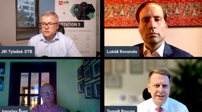 Vláda jedná neprofesionálně, připustil poradce Síkely vlada