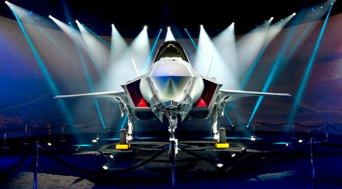 Němci kupují americké F-35. Cena letounů roste F-35
