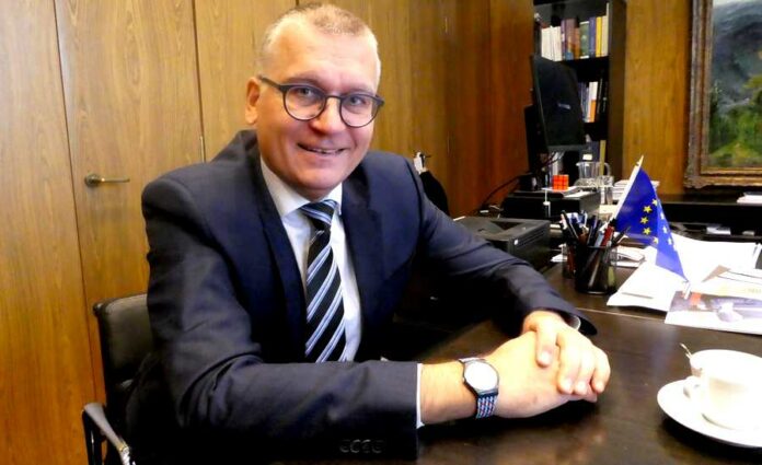 Marek_Mora
